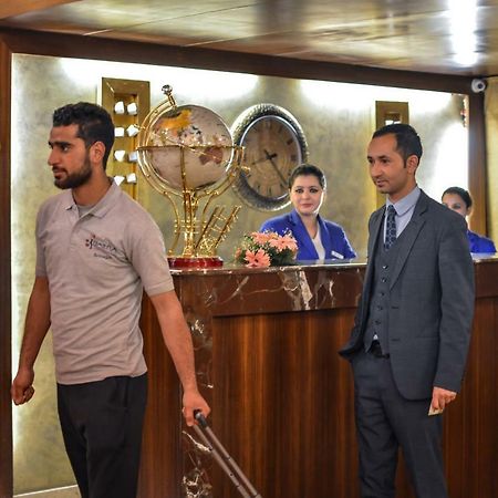 Batra Hotels And Residences Srinagar  Exterior photo