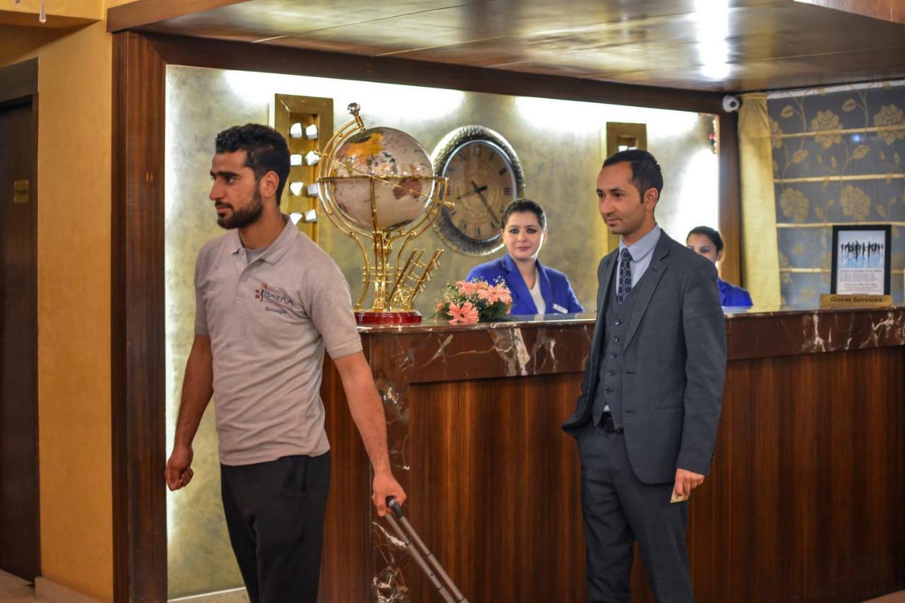 Batra Hotels And Residences Srinagar  Exterior photo
